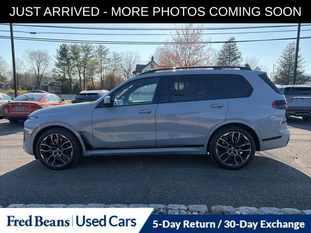 Used 2024 BMW X7 xDrive40i w/ M Sport Package image 4