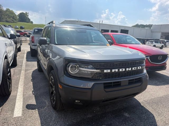 Used 2025 Ford Bronco Sport Outer Banks w/ Outer Banks Tech Package+ AWD/4WD image 1