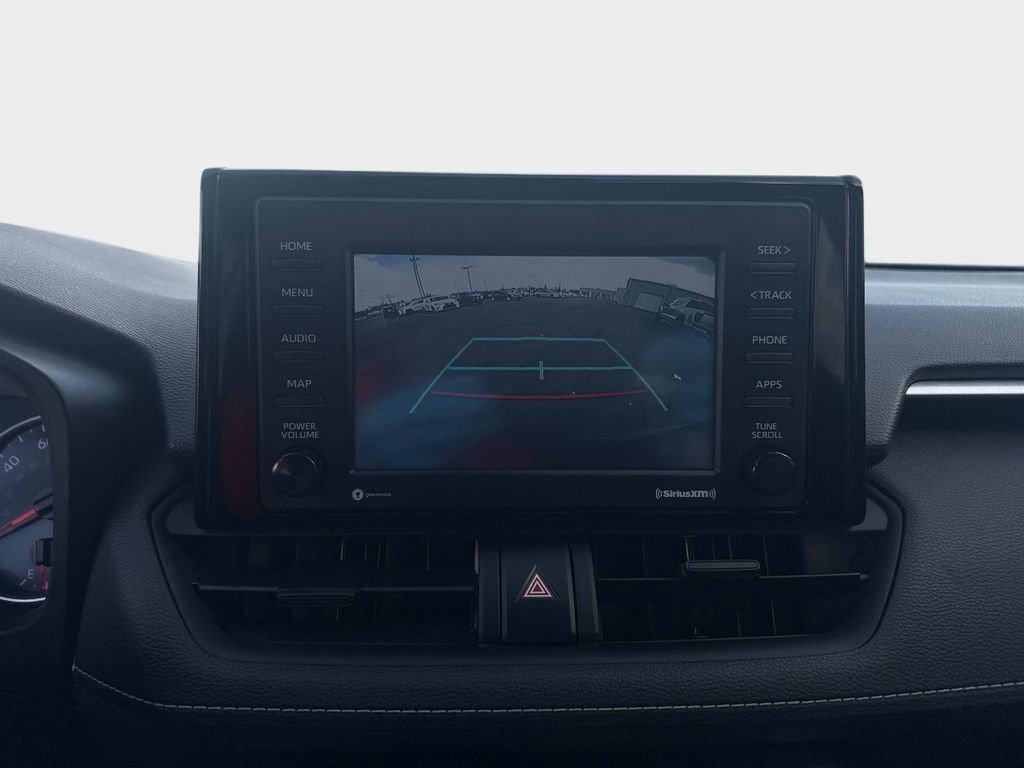 Used 2021 Toyota RAV4 LE image 22