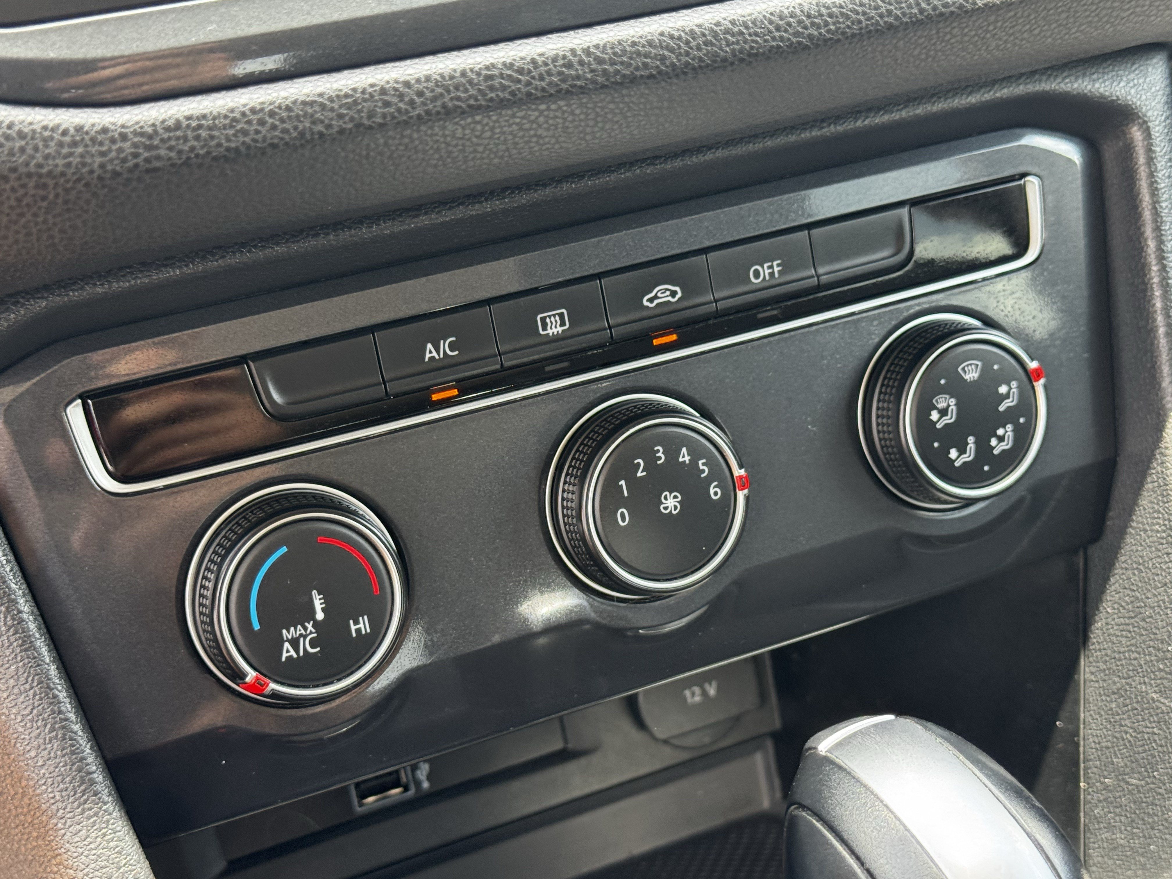 Used 2019 Volkswagen Tiguan S FWD image 20