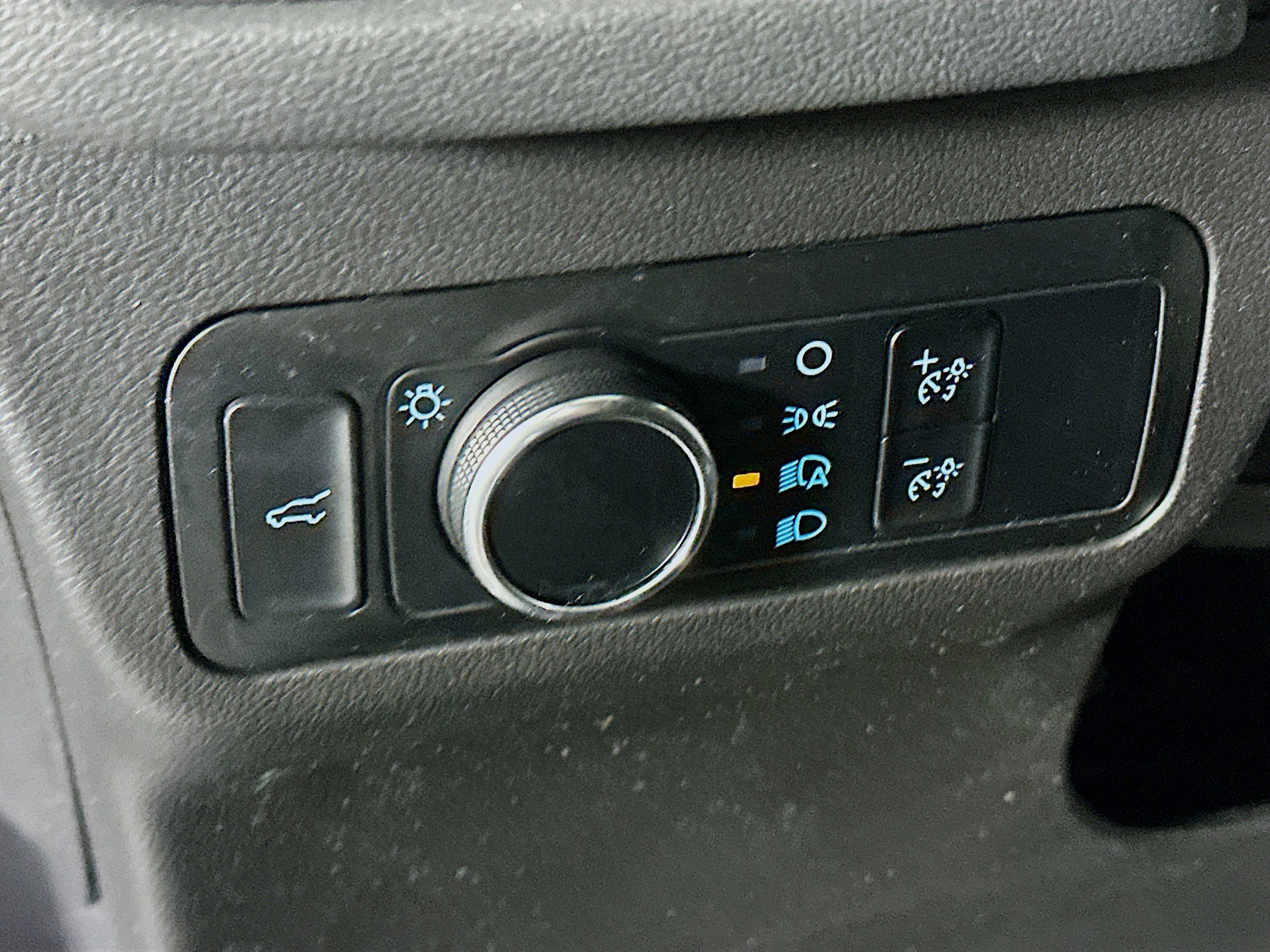 Used 2024 Ford Escape ST-Line image 17