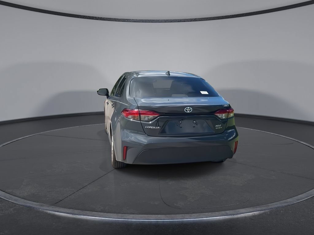 Used 2025 Toyota Corolla XLE FWD image 7