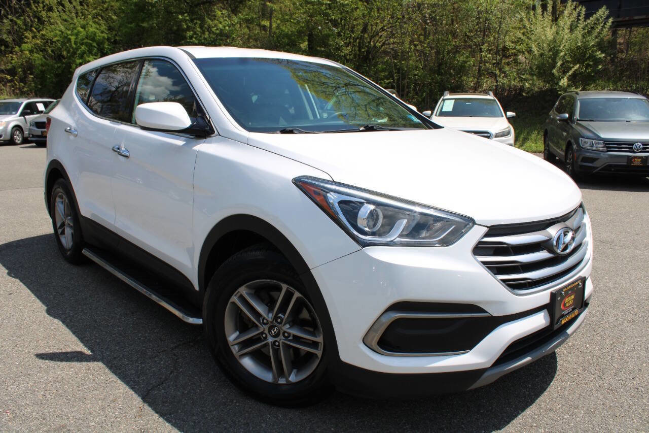 Used 2018 Hyundai Santa Fe Sport AWD/4WD image 4