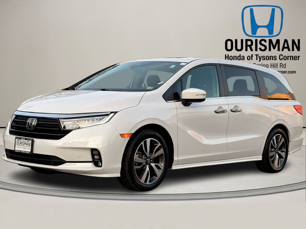 Used 2023 Honda Odyssey Touring image 2