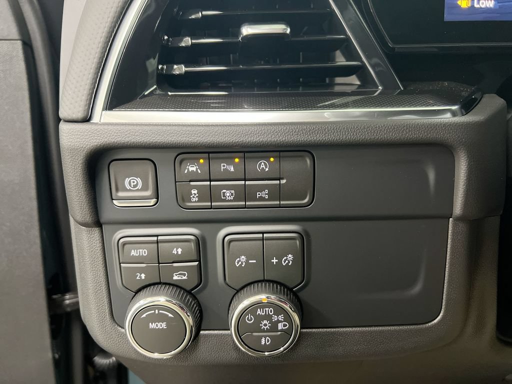 New 2026 Chevrolet Tahoe RST AWD/4WD image 19
