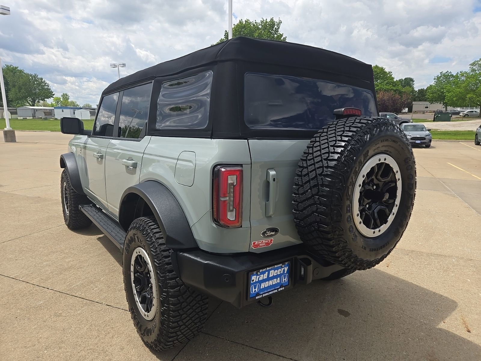 Used 2024 Ford Bronco Outer Banks w/ Sasquatch Package AWD/4WD image 6