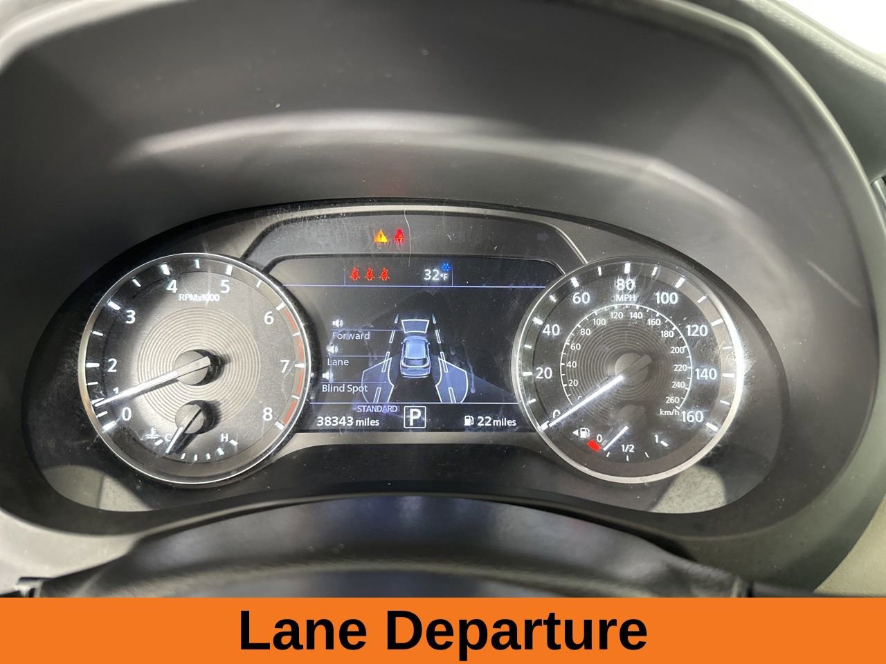 Used 2023 INFINITI QX50 Luxe image 16