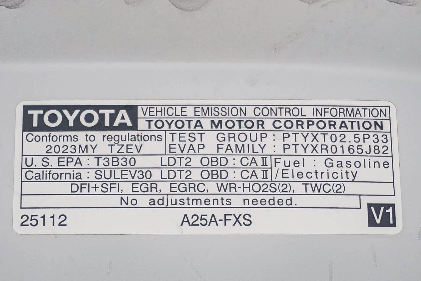Used 2023 Toyota RAV4 XSE w/ Weather Package image 30
