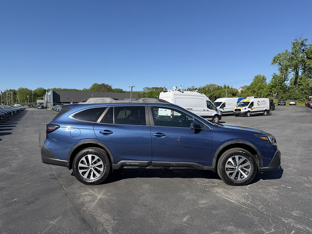 Used 2020 Subaru Outback Premium AWD/4WD image 9
