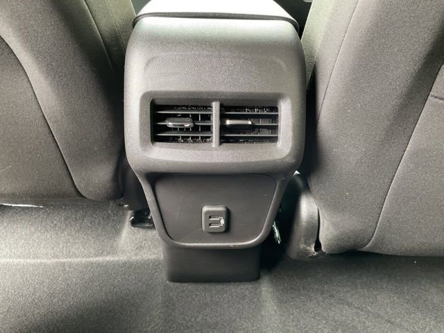 Used 2024 Chevrolet Equinox LT AWD/4WD image 26
