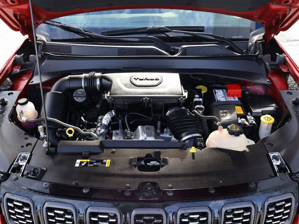 Used 2024 Jeep Compass Limited w/ High Altitude Package image 39