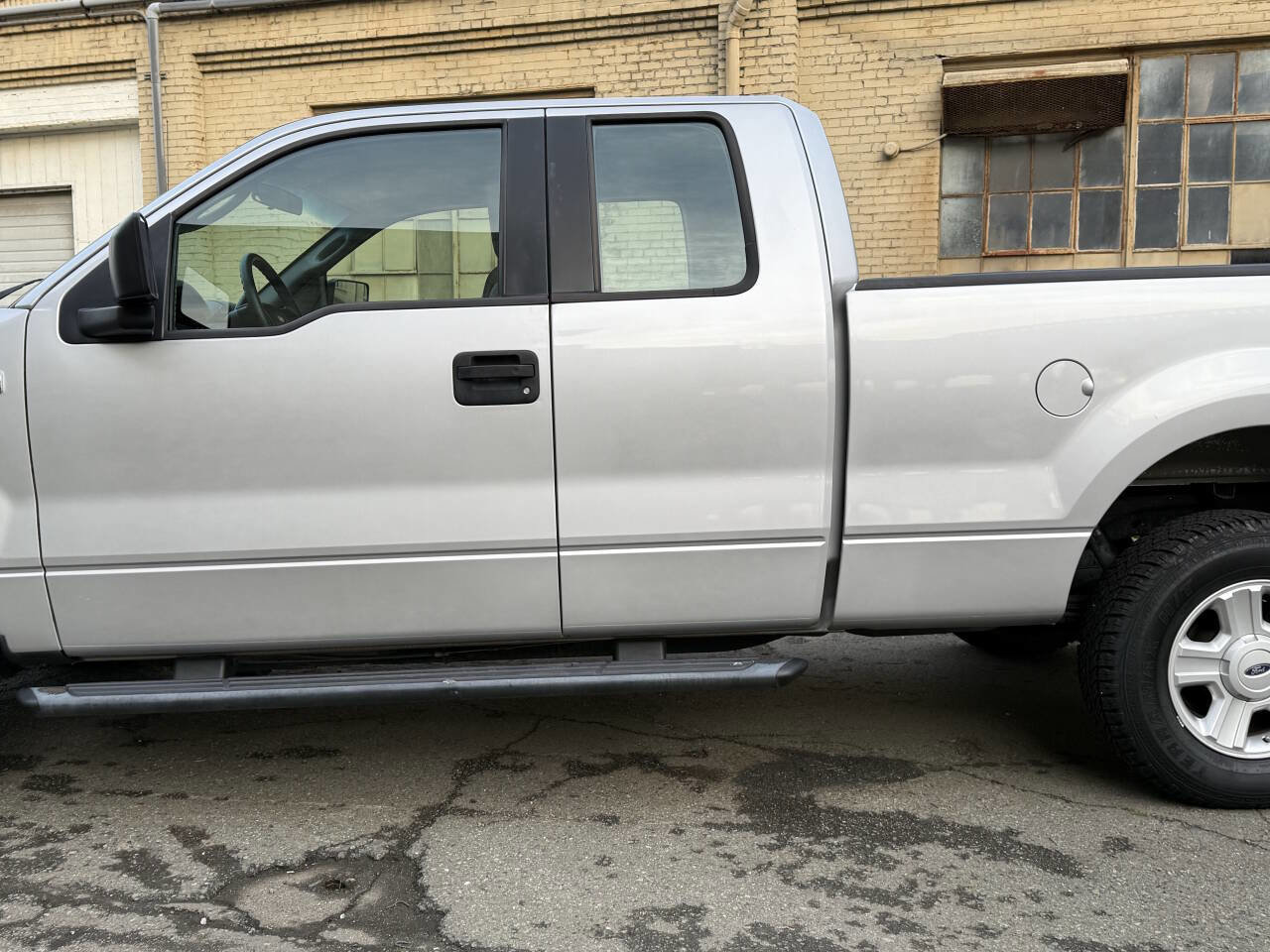 Used 2005 Ford F150 STX image 18