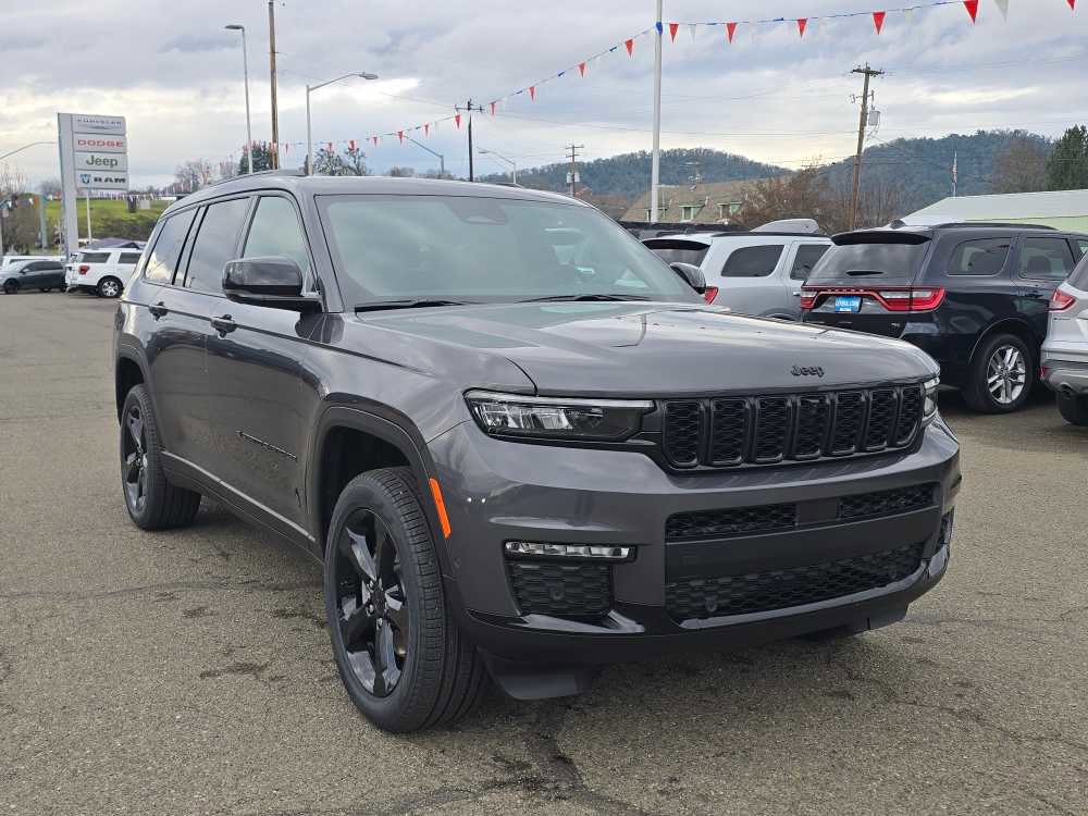 New 2025 Jeep Grand Cherokee L Limited w/ Luxury Tech Group II image 7