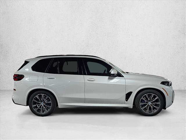 New 2026 BMW X5 xDrive50e AWD/4WD image 4
