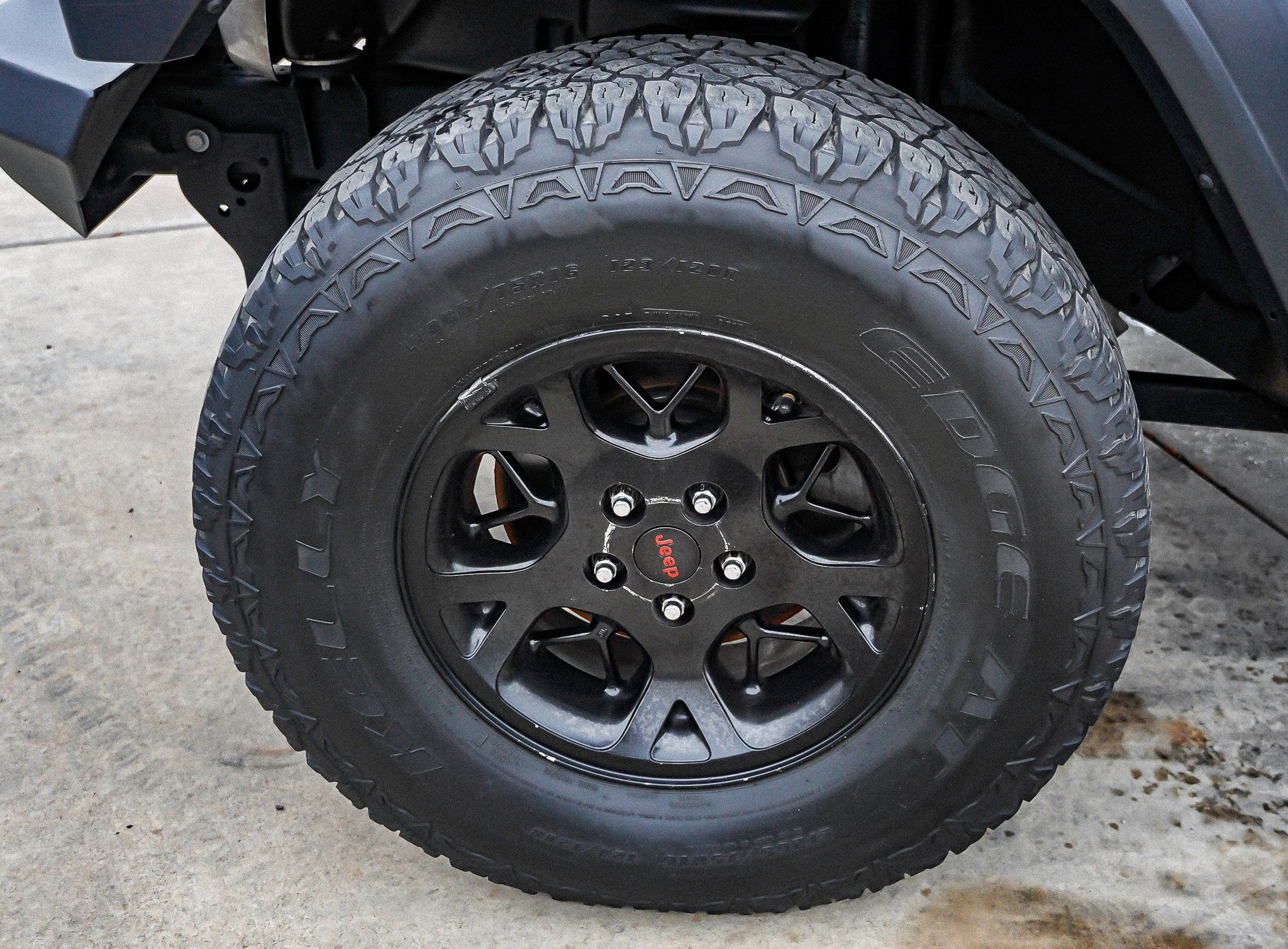 Used 2018 Jeep Wrangler Unlimited Sport S image 12