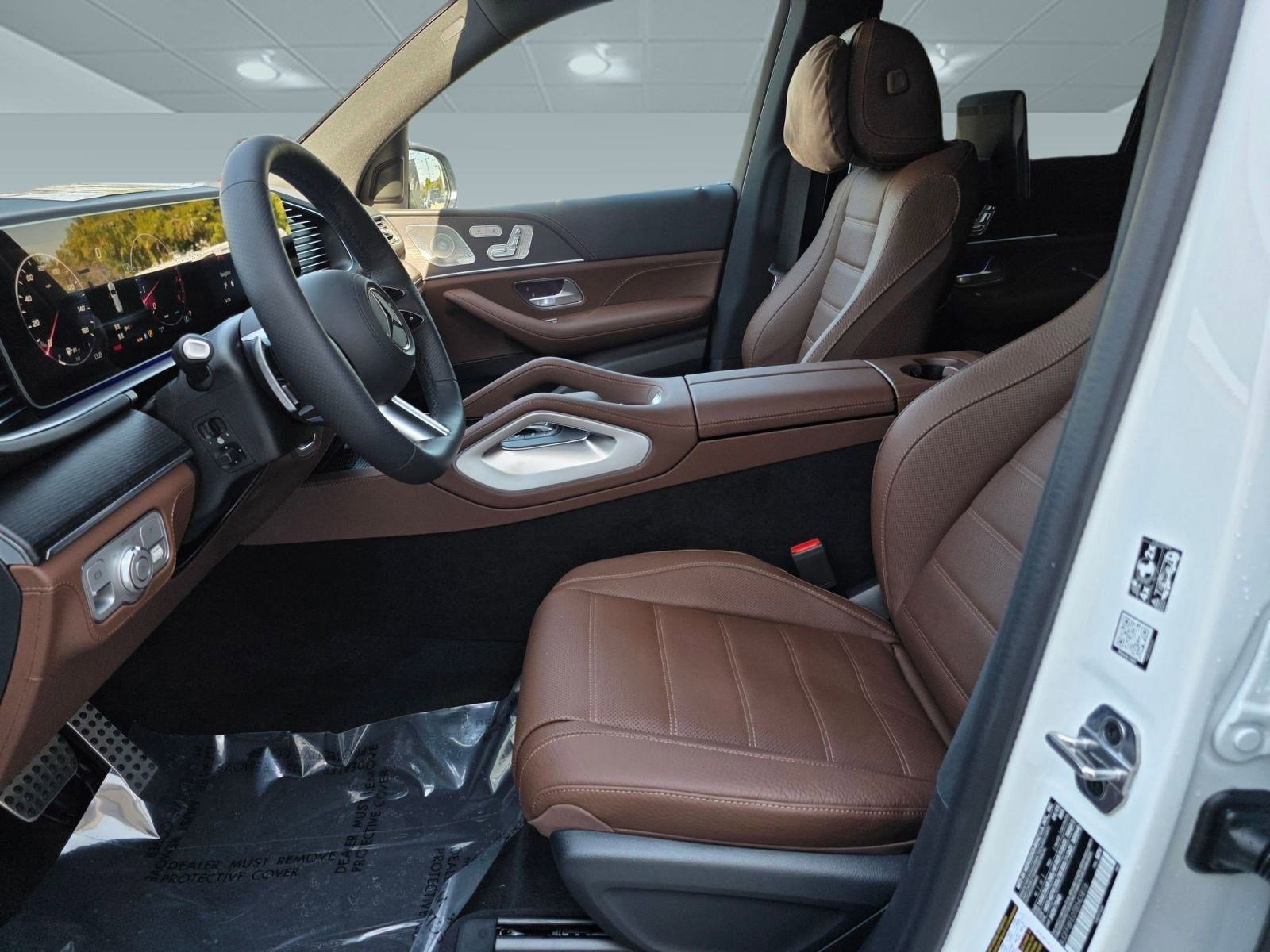 New 2026 Mercedes-Benz GLS 580 4MATIC image 4