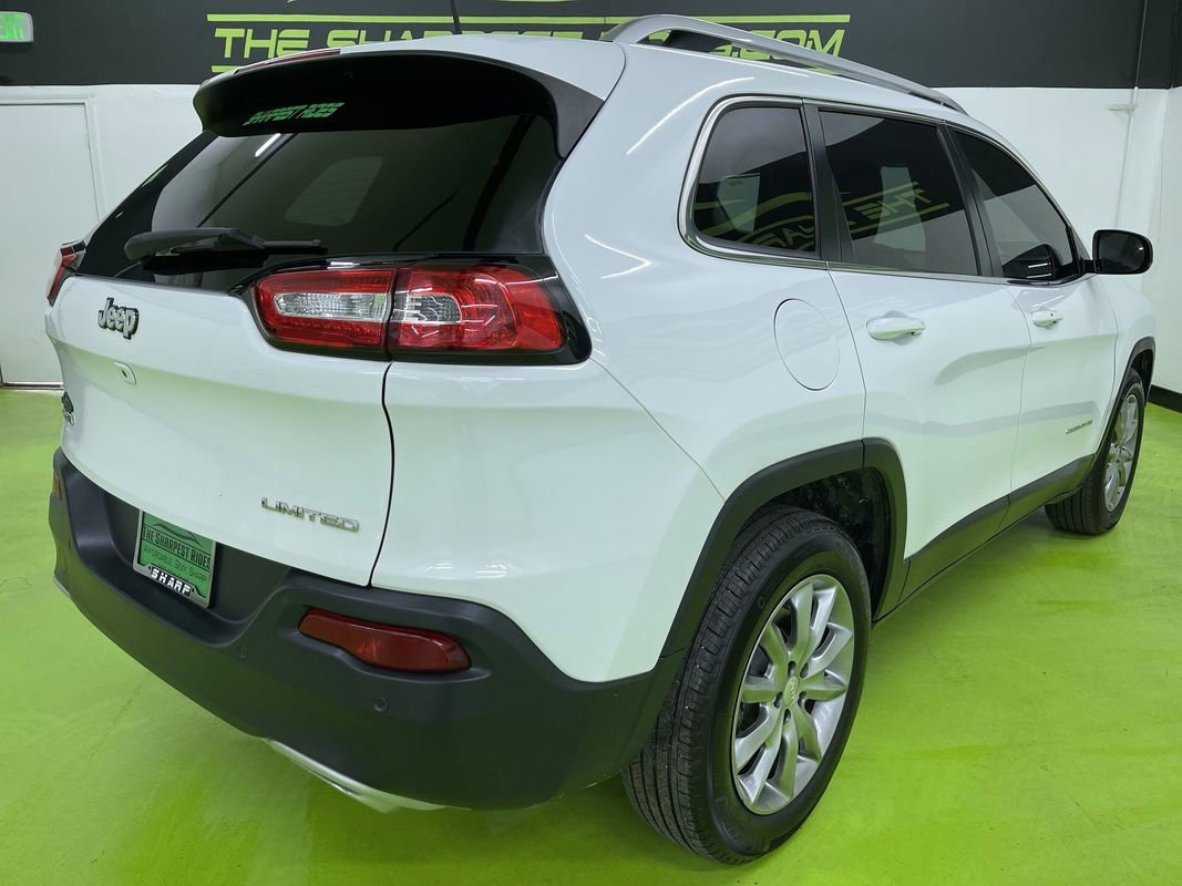 Used 2018 Jeep Cherokee Limited image 10