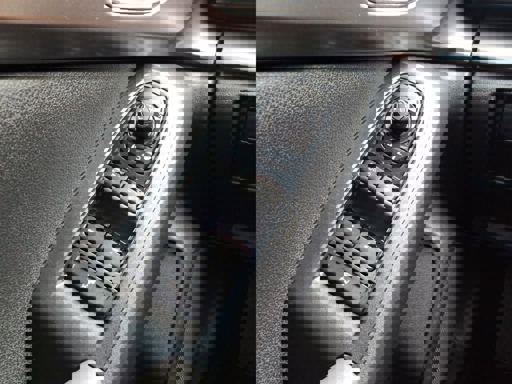 Certified 2025 Subaru Impreza 2.0i w/ Popular Package #1A image 28