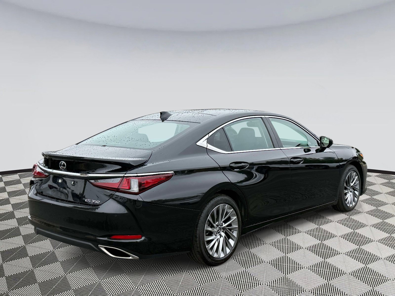 Used 2024 Lexus ES 350 Ultra Luxury w/ Accessory Package (Z2) FWD image 2