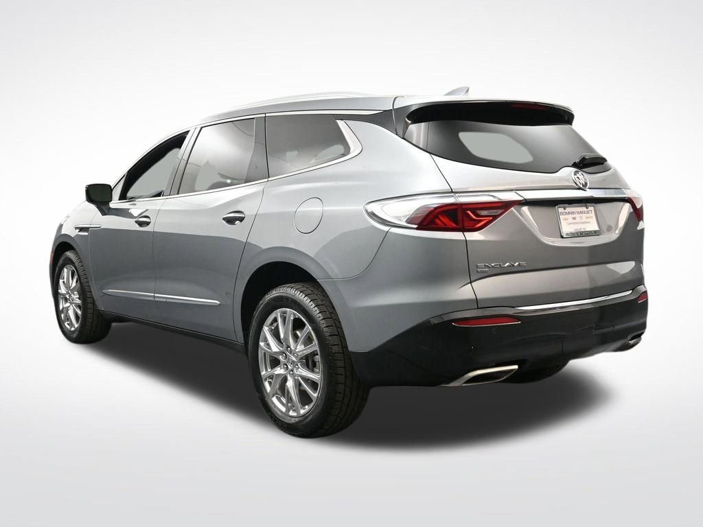 Used 2023 Buick Enclave Essence w/ Experience Buick Package AWD/4WD image 3