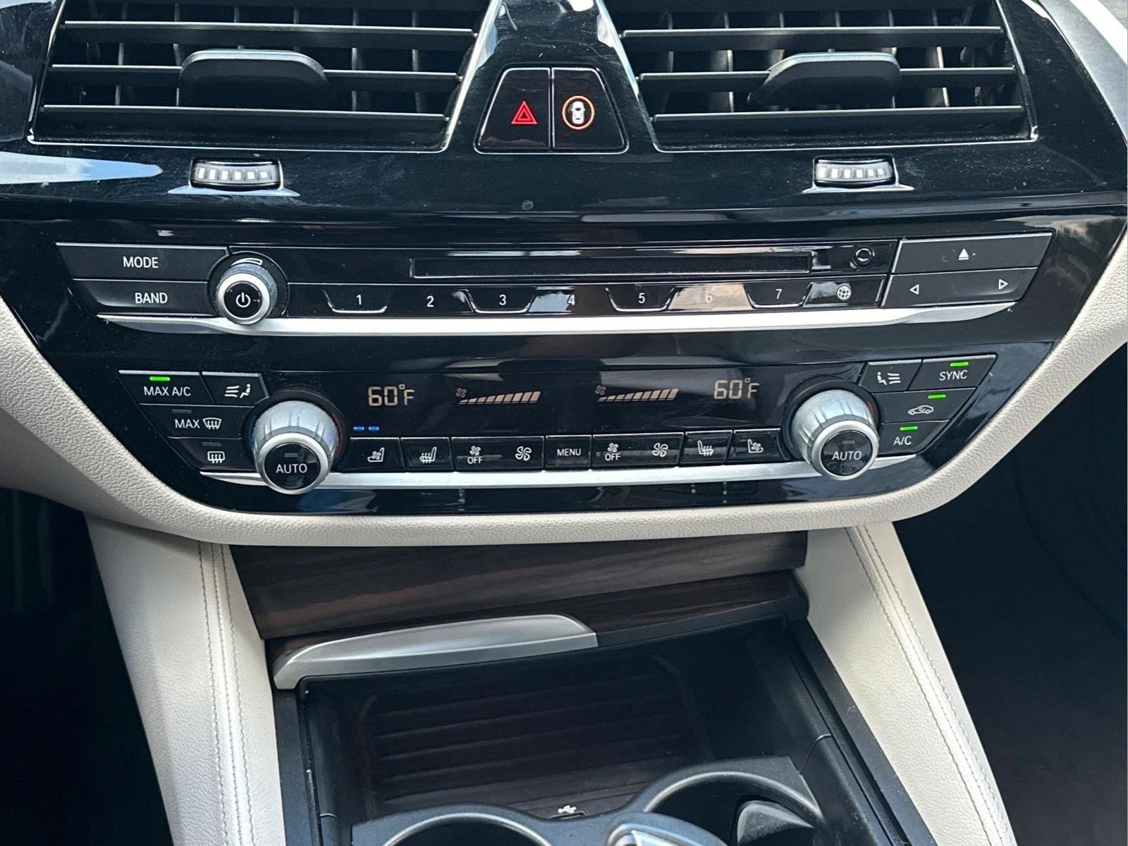 Used 2019 BMW 540i RWD image 30