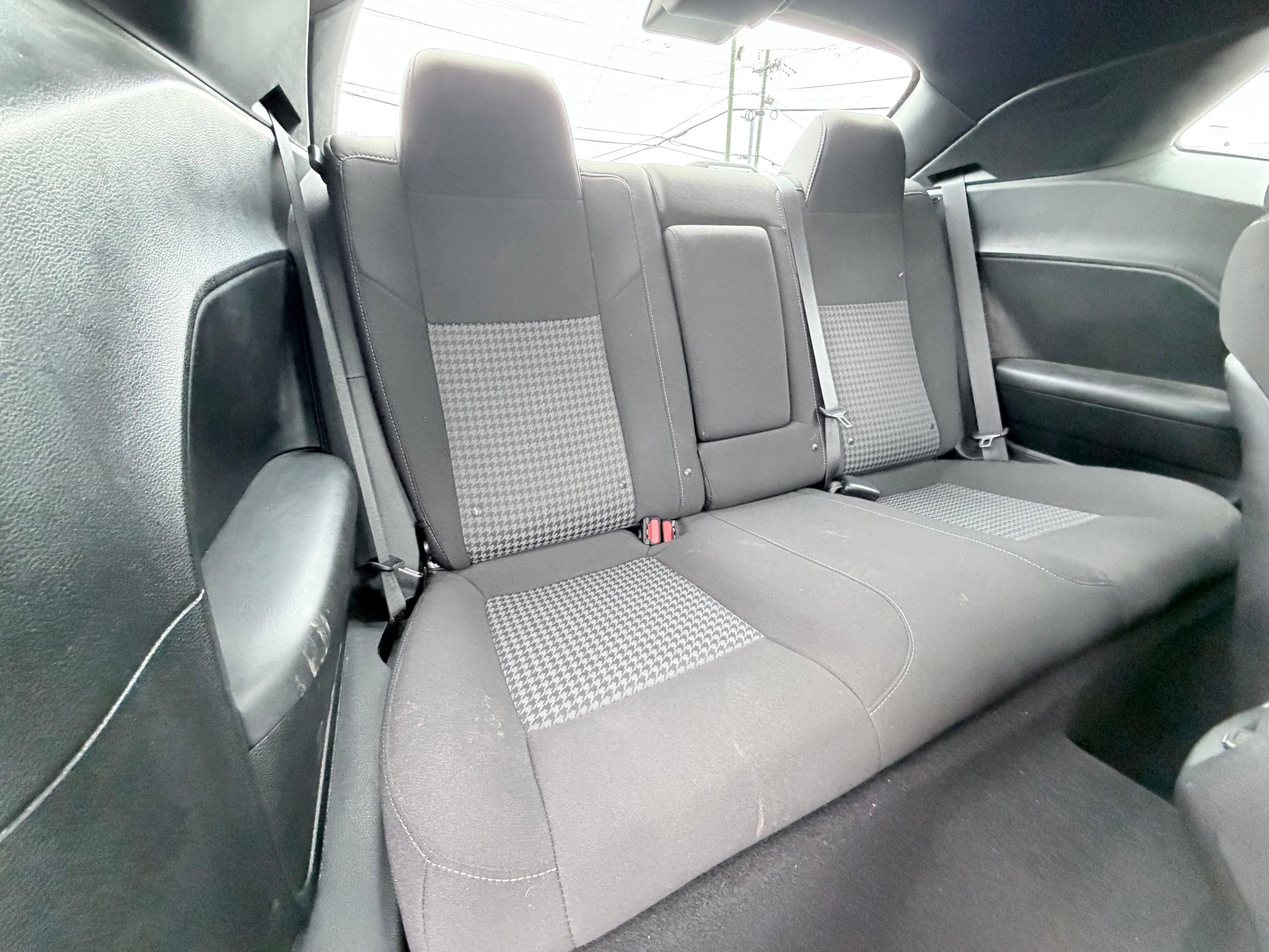 Used 2020 Dodge Challenger GT w/ Blacktop Package AWD/4WD image 23