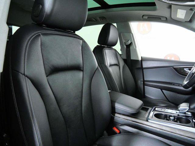 Used 2023 Audi Q8 Premium AWD/4WD image 12