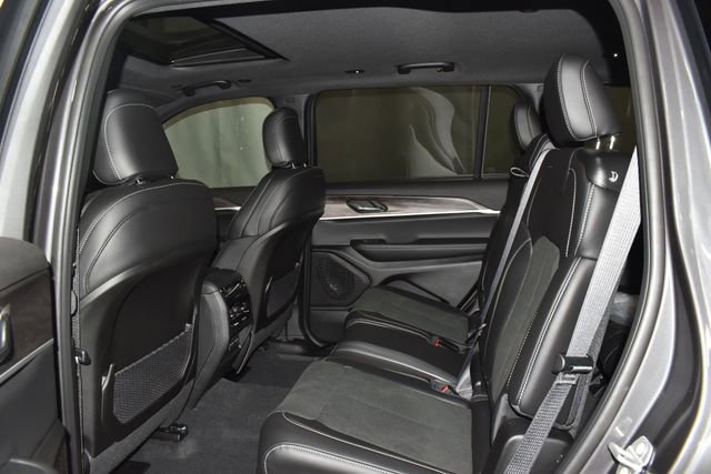 New 2026 Jeep Grand Cherokee L 4WD image 28