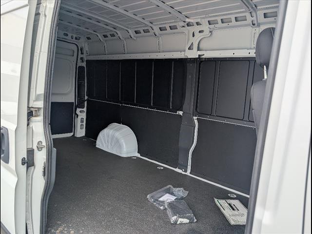 Used 2023 RAM ProMaster 3500 w/ Convenience Group image 22