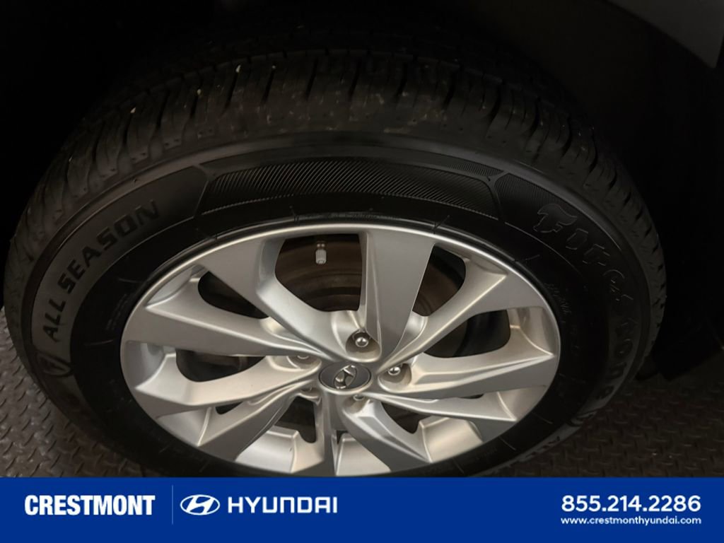 Used 2019 Hyundai Tucson SE w/ Cargo Package FWD image 18