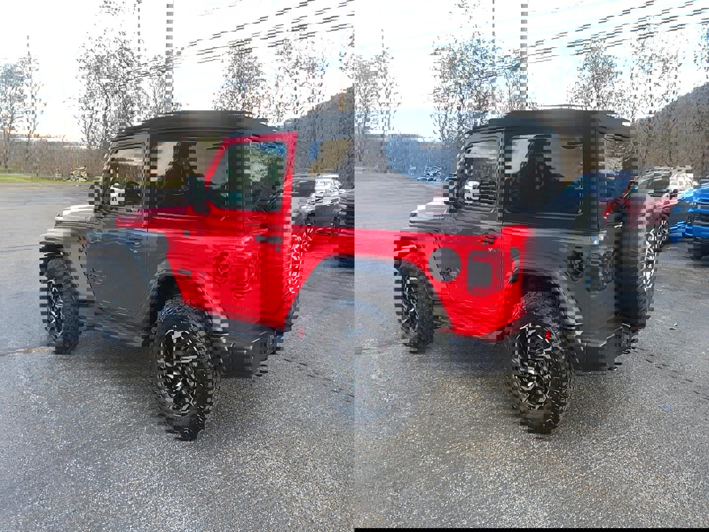 Used 2024 Jeep Wrangler Sport S image 7