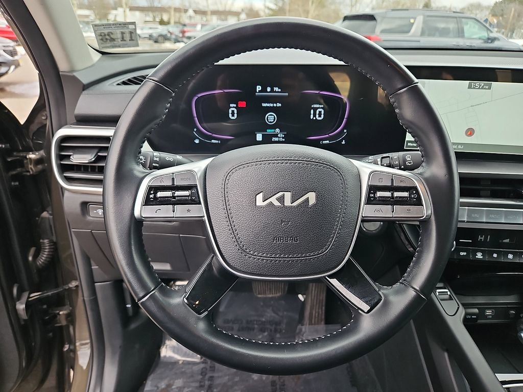 Certified 2024 Kia Telluride S image 22
