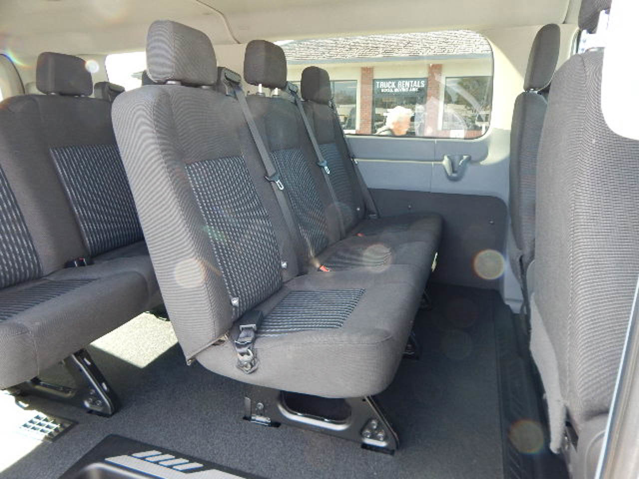 Used 2016 Ford Transit 150 XL image 9