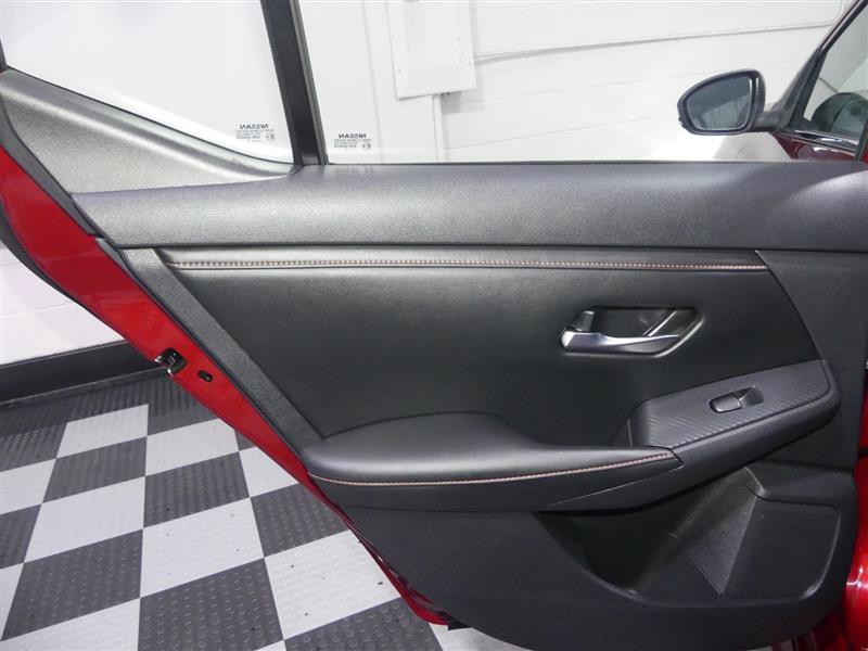 Used 2022 Nissan Sentra SR FWD image 25