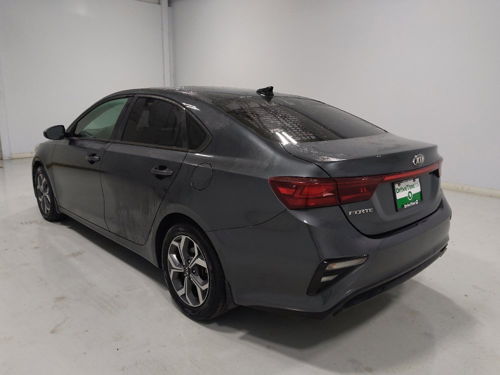 Used 2019 Kia Forte LXS FWD image 5