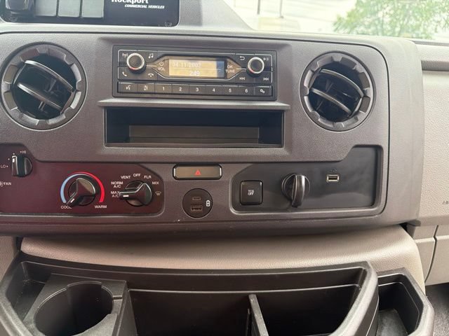 Used 2022 Ford E-450 and Econoline 450 Super Duty w/ Power Windows & Locks Group RWD image 21