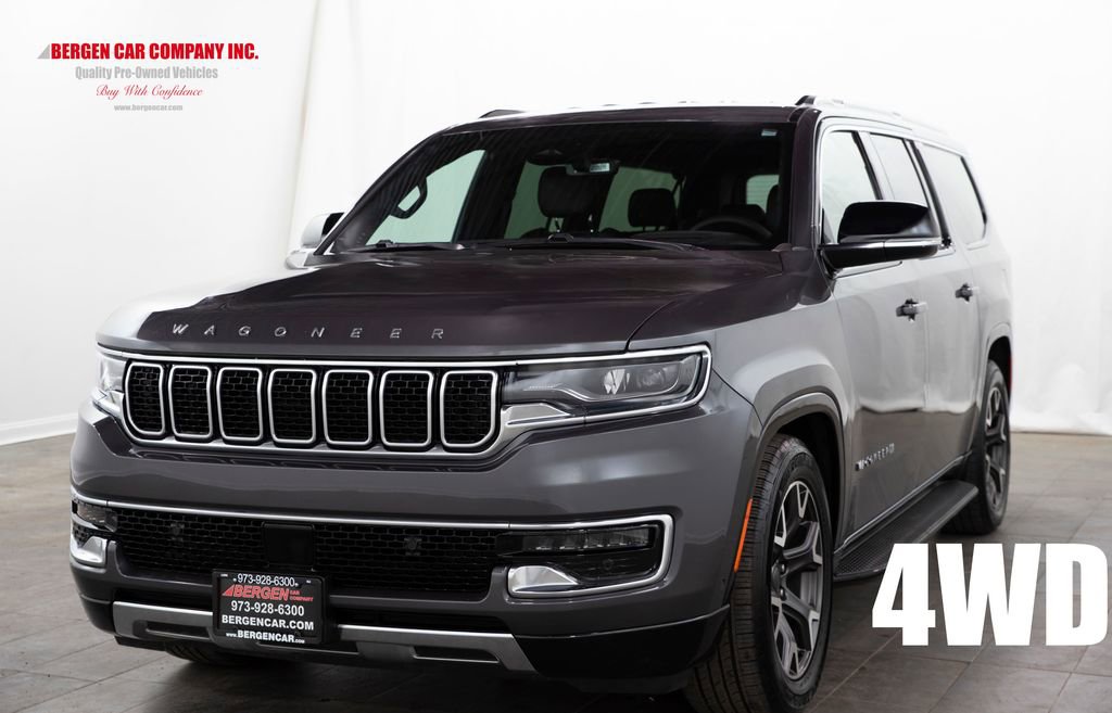 Used 2024 Jeep Wagoneer L Series III w/ Flexible Seating Group AWD/4WD image 4