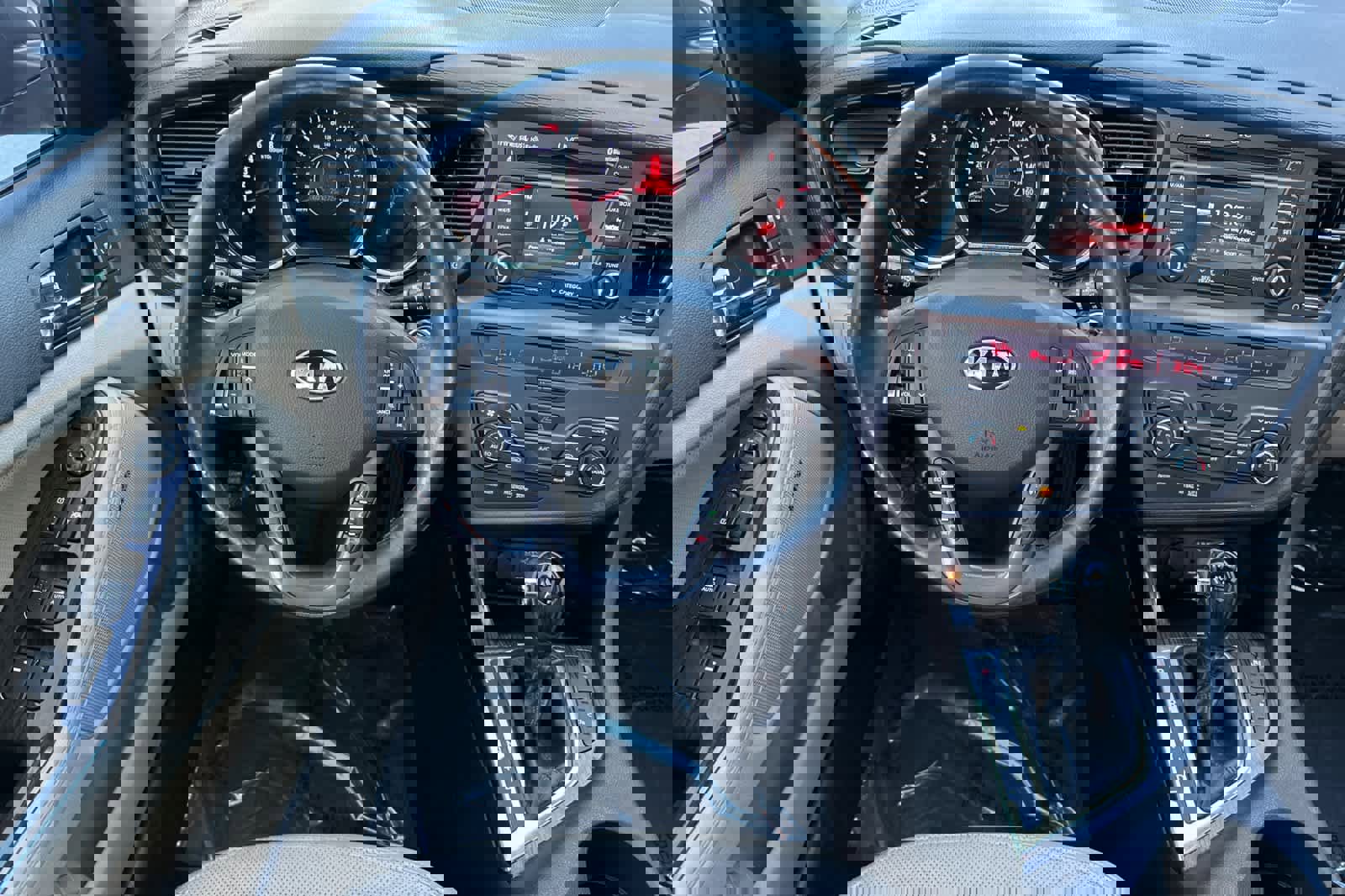 Used 2013 Kia Optima EX w/ Premium Pkg image 15