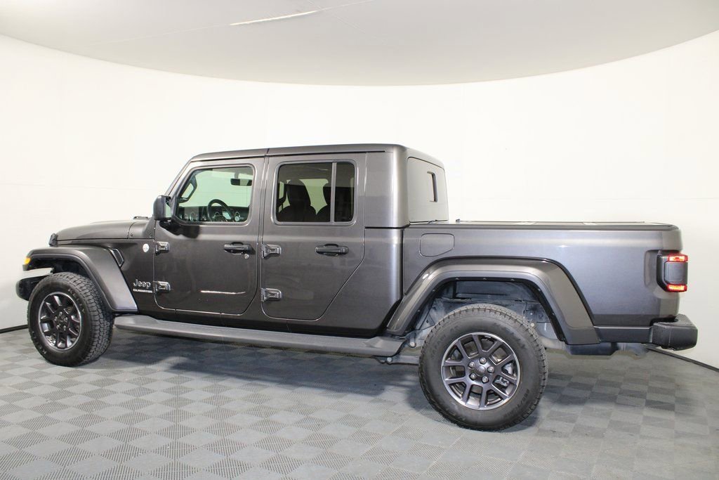 Used 2020 Jeep Gladiator Overland image 5