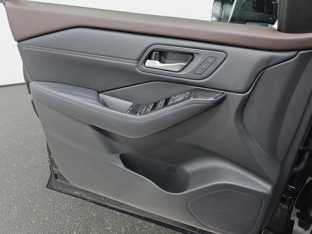 Used 2023 Nissan Rogue SL w/ SL Premium Package AWD/4WD image 27