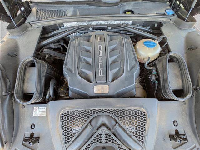 Used 2016 Porsche Macan S AWD/4WD image 24