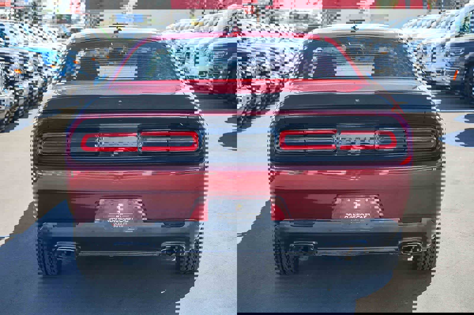 Used 2020 Dodge Challenger SXT w/ Driver Convenience Group image 5