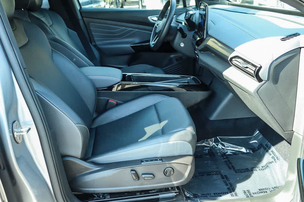 Used 2023 Volkswagen ID.4 Pro S RWD image 13