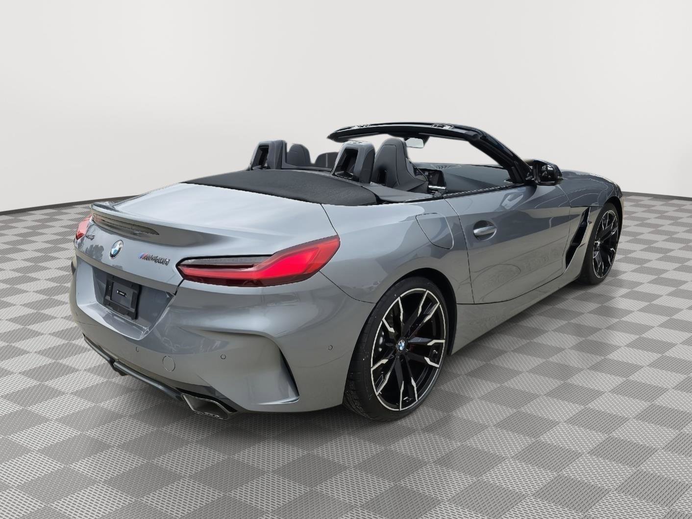 Used 2025 BMW Z4 M40i w/ Premium Package image 13