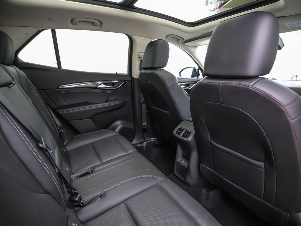 Used 2022 Buick Envision Essence w/ Technology Package I image 26