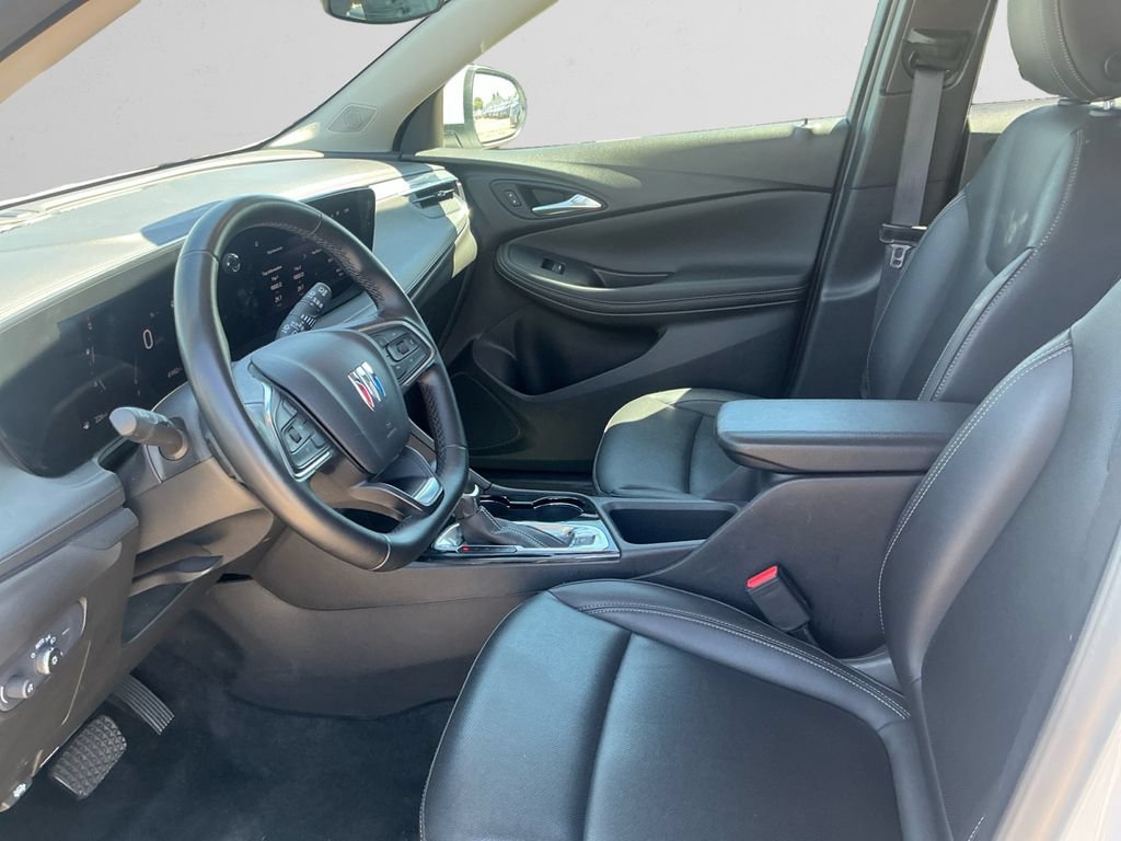 Used 2024 Buick Encore GX Sport Touring AWD/4WD image 9