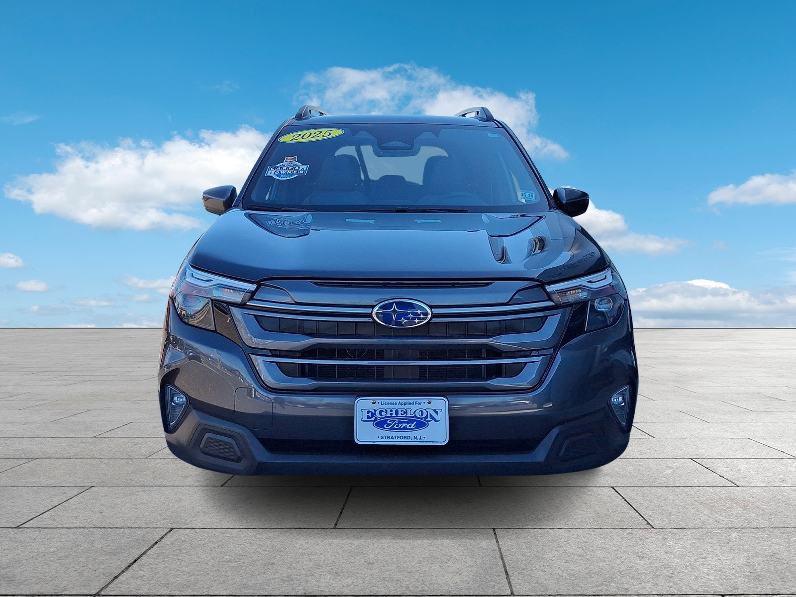 Used 2025 Subaru Forester Premium w/ Convenience Package #1 image 2