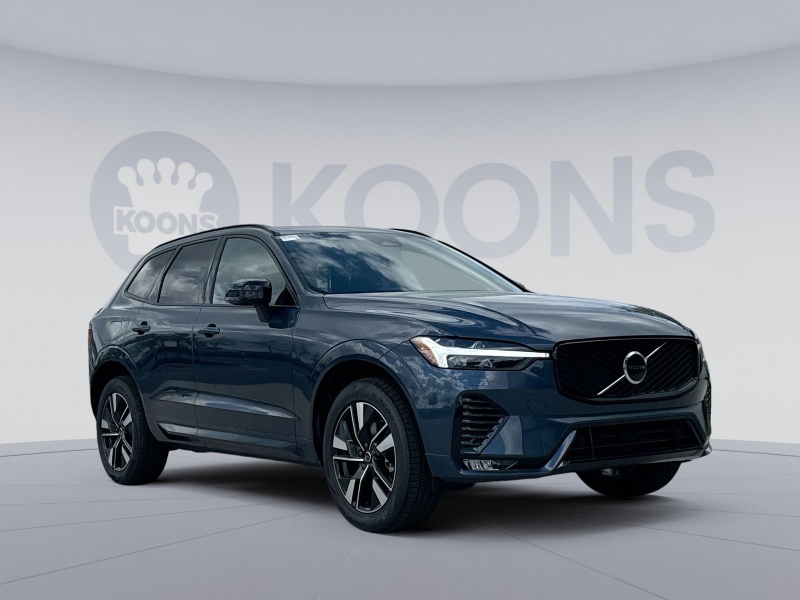New 2026 Volvo XC60 B5 Core w/ Climate Package AWD/4WD image 10