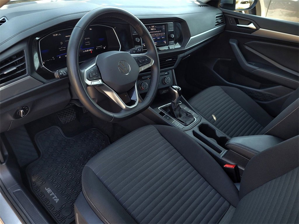 Certified 2024 Volkswagen Jetta S image 9