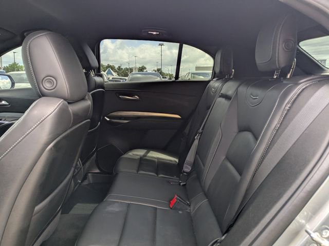Used 2024 Cadillac XT4 Premium Luxury image 14